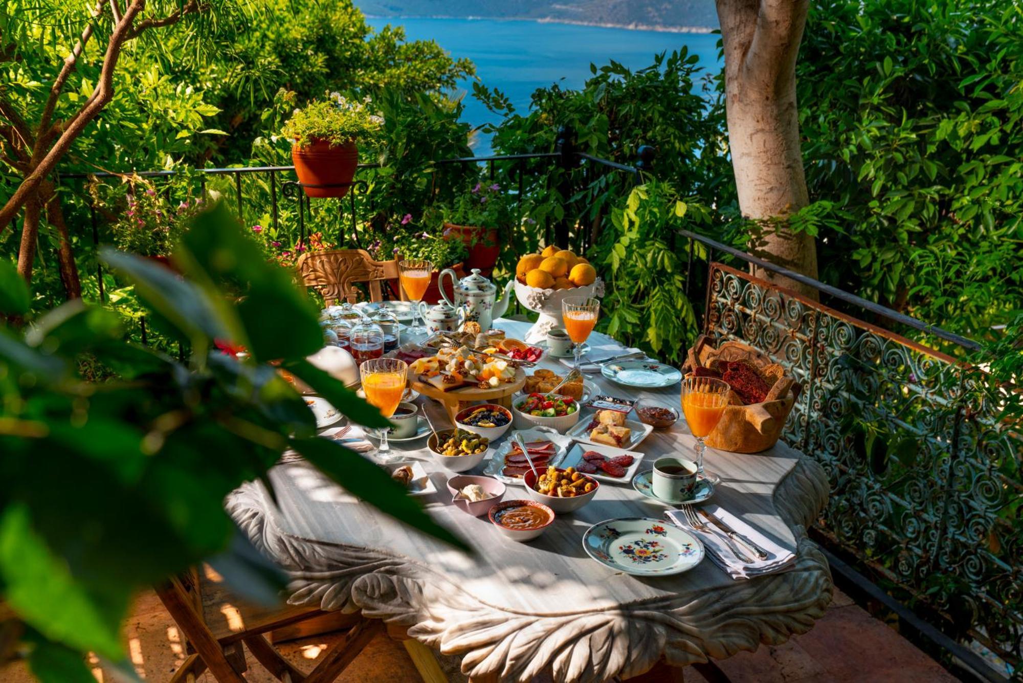 Fidanka Hotel Kalkan Ngoại thất bức ảnh