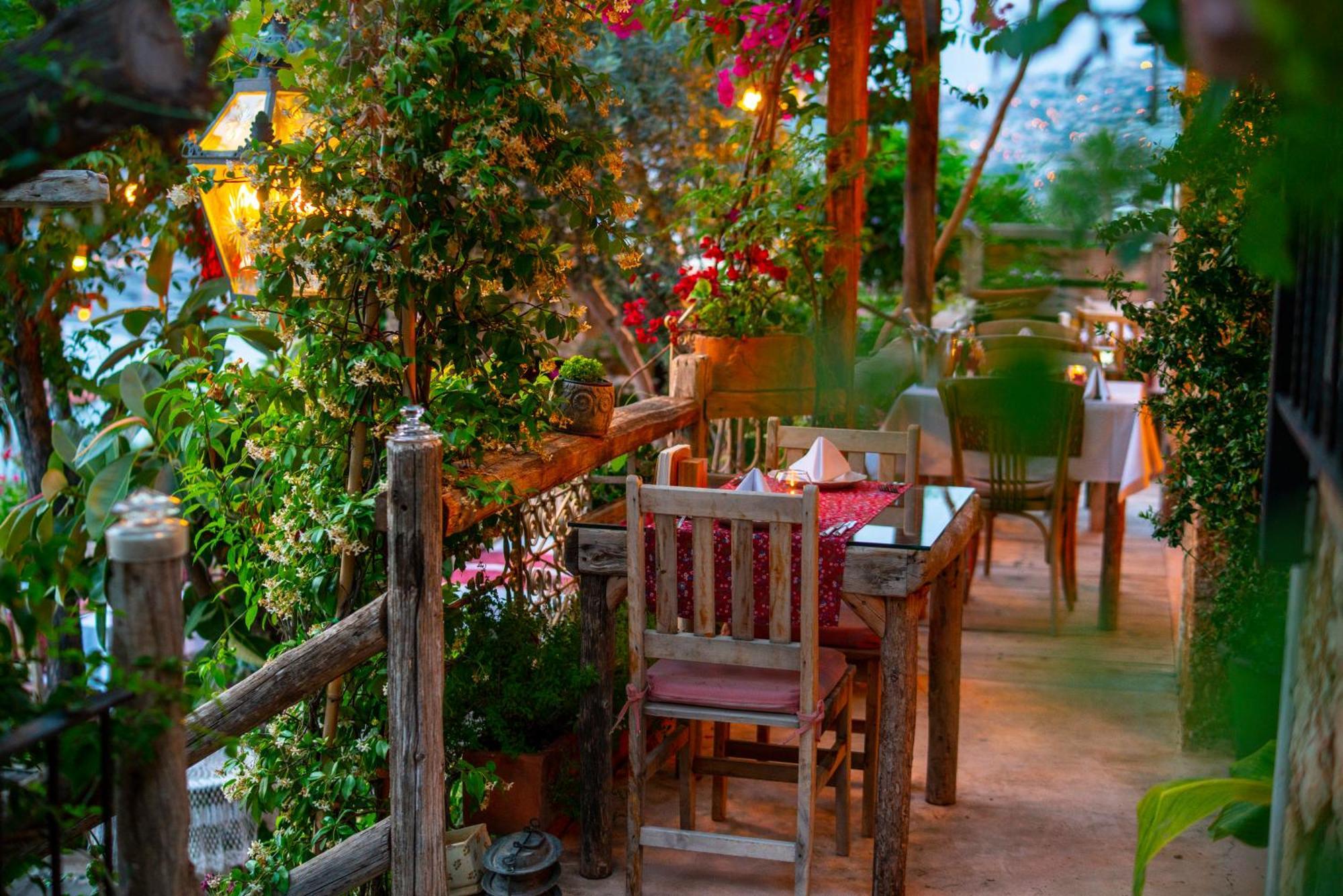 Fidanka Hotel Kalkan Ngoại thất bức ảnh